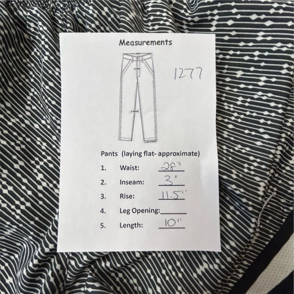 Nike Women's Dri-FIT Tempo Running Shorts Black Geometric Size L - Picture 6 of 6